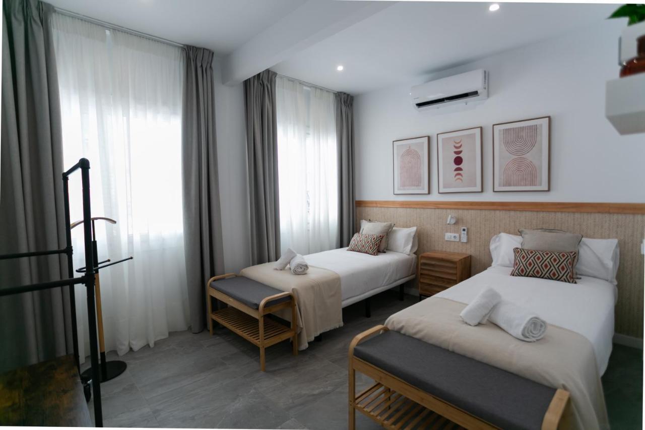 Lujoso Apartamento Con Piscina Compartida 1 Севилья Экстерьер фото